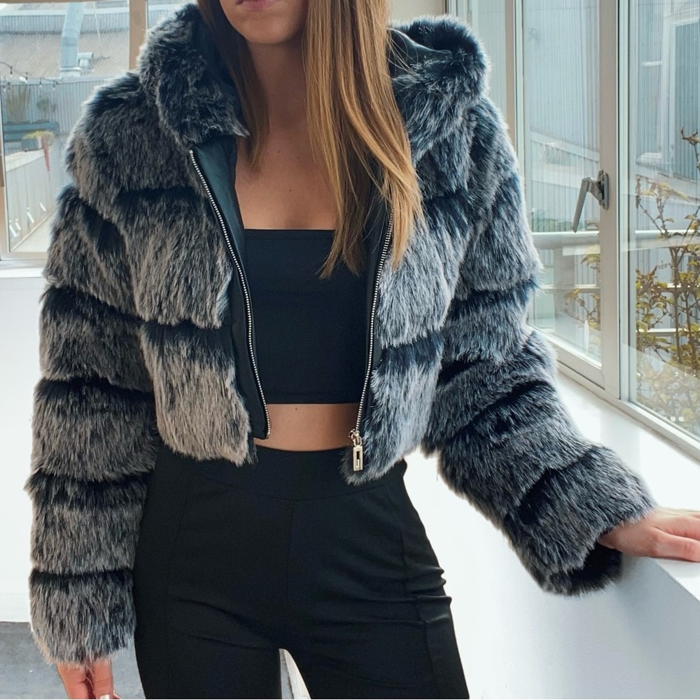Grey/Black Cropped Fur Coat - Picture 2 of 3